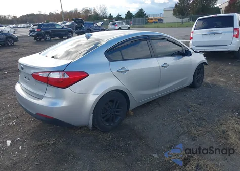 2015 Kia Forte Lx z USA, uszkodzony, nr VIN KNAFK4A64F5387823